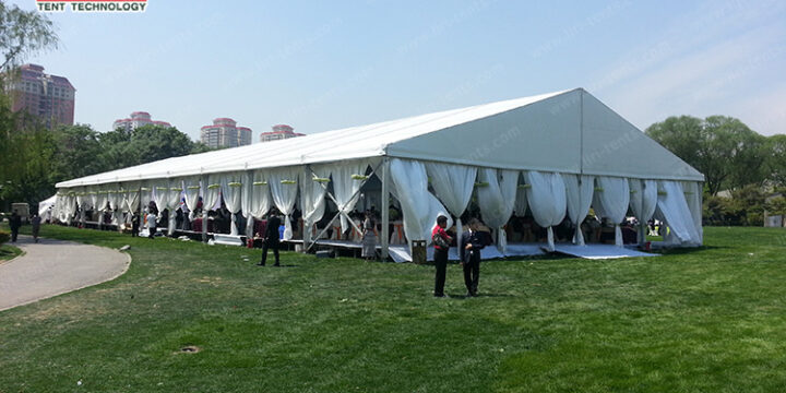 15m×25m Outdoor Event Marquee with Clear Top