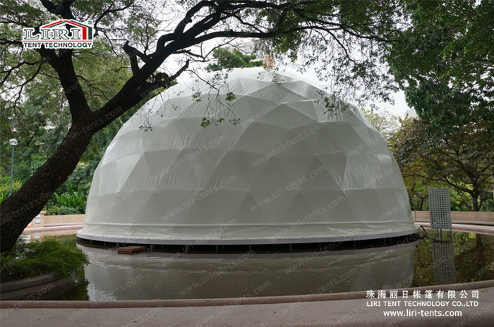 Liri's Dome Tent in Hong Kong 02